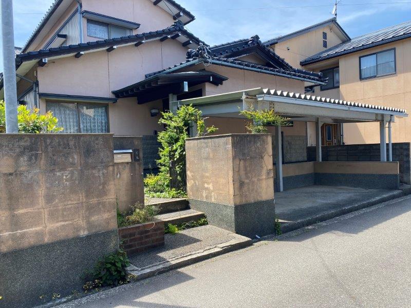 土地　金沢市上荒屋５